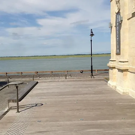 Lejlighed Violette Avec Parking Prive Securise