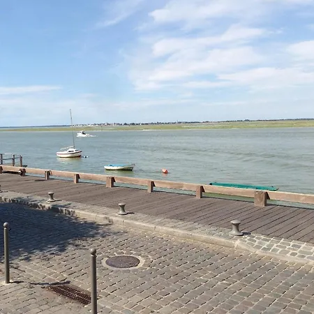 Lägenhet Violette Avec Parking Prive Securise Saint-Valéry-sur-Somme